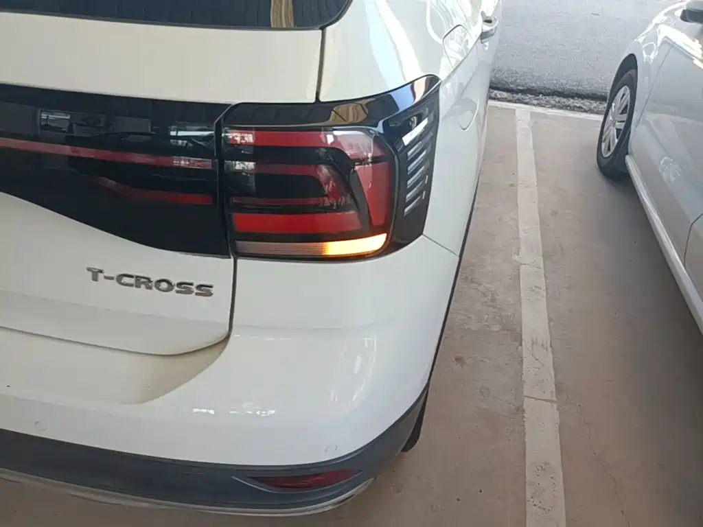 Volkswagen T-Cross — миниатюра 8