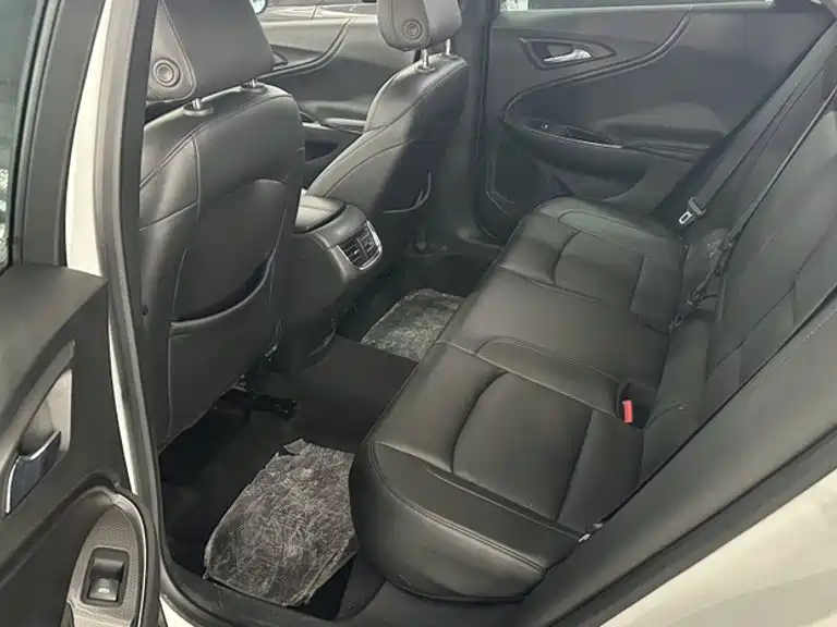 Chevrolet Malibu XL — миниатюра 10