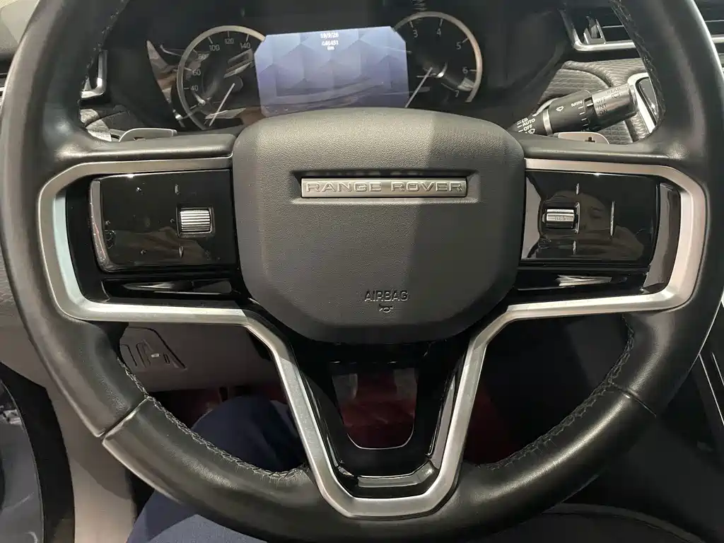 Land Rover Velar — миниатюра 5
