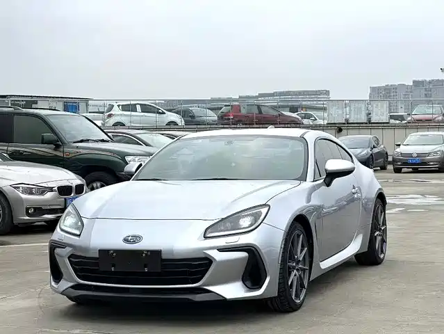 SUBARU BRZ