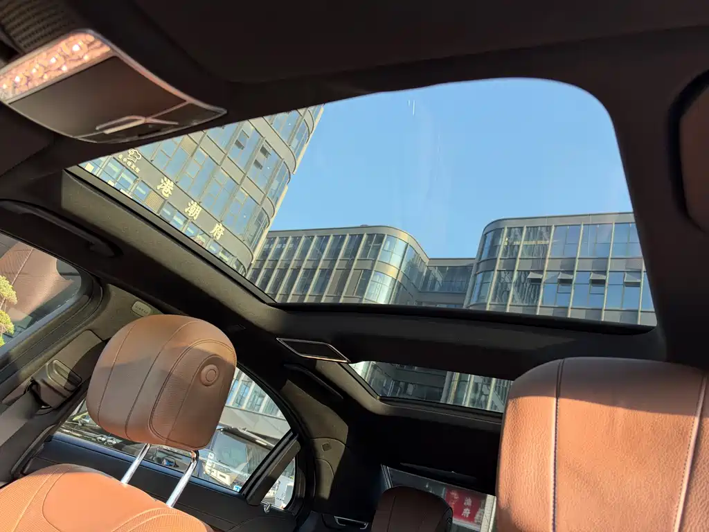 Mercedes-Benz S-Class — миниатюра 9