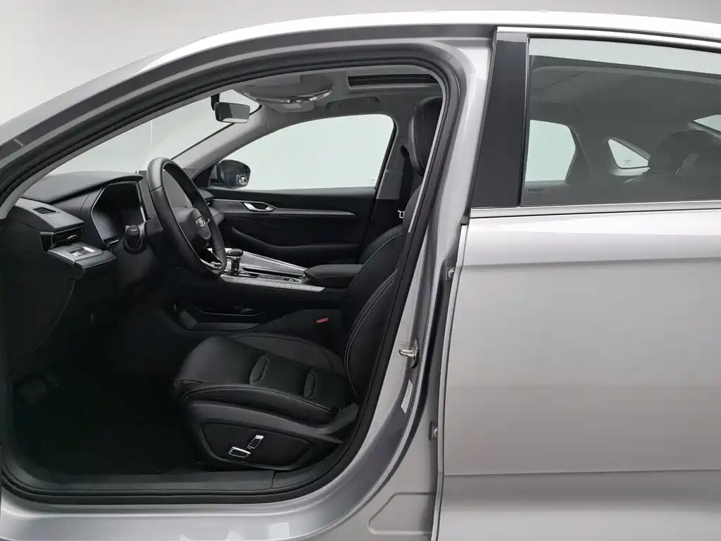 Geely Xingrui — миниатюра 10