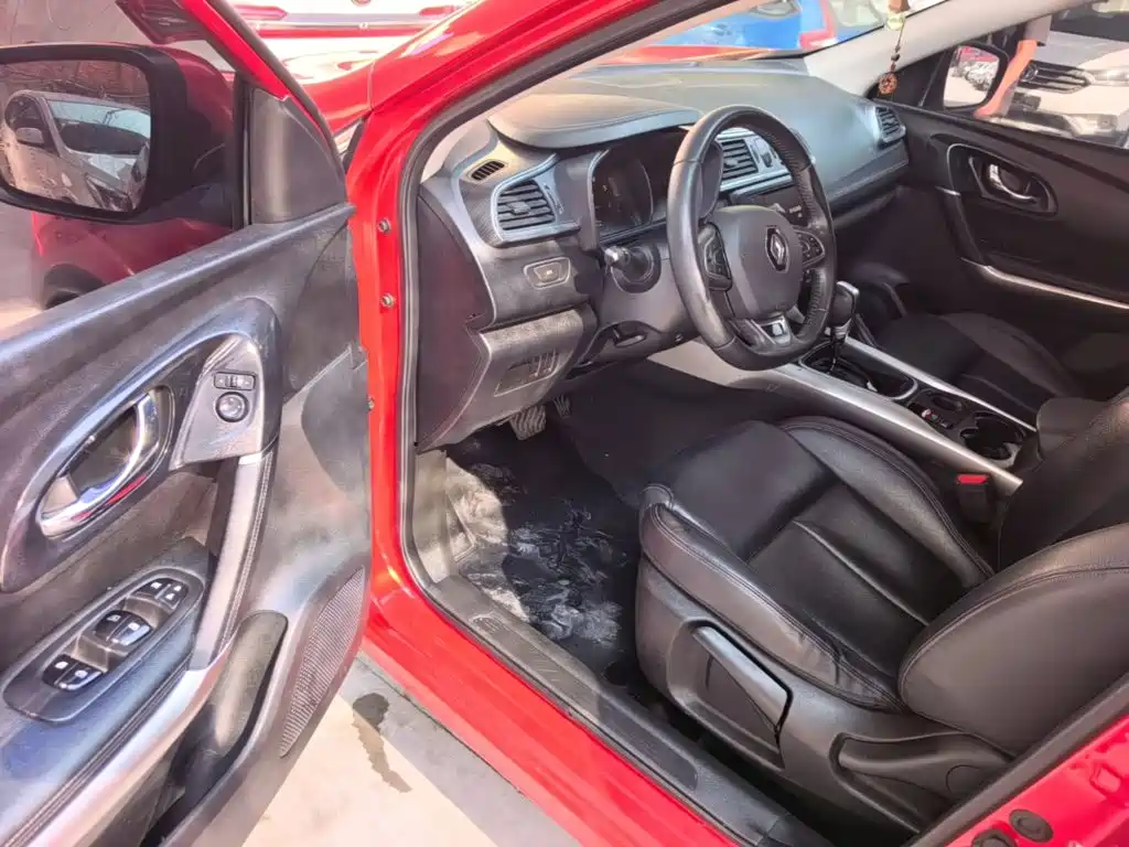 Renault Kadjar — миниатюра 16