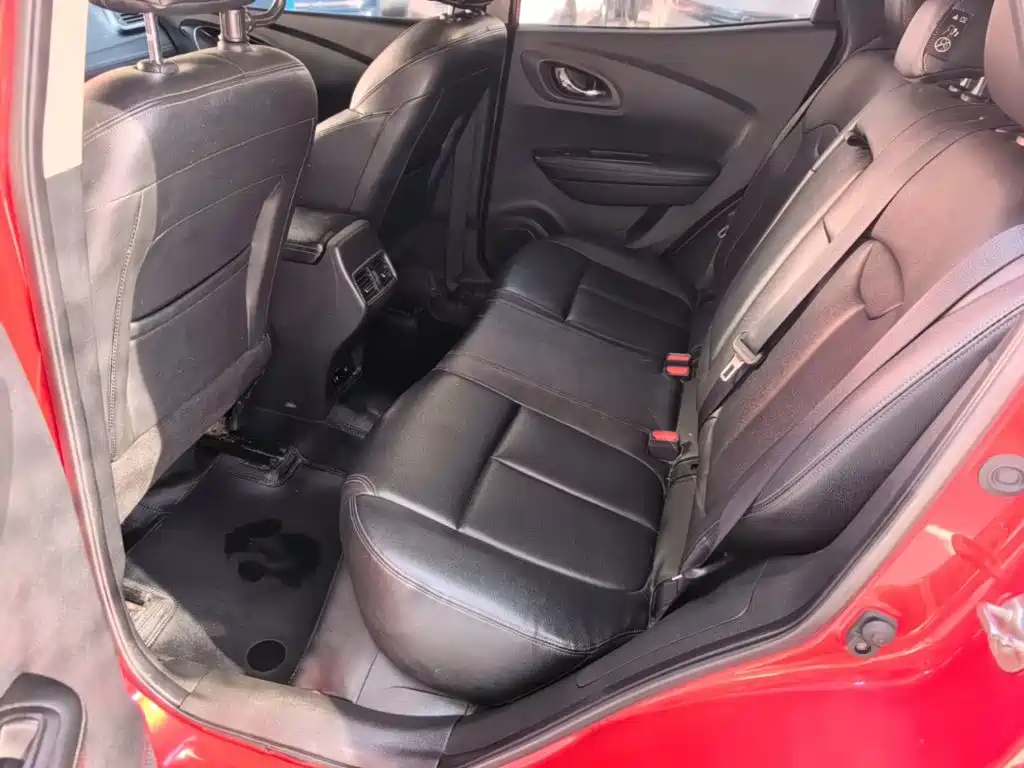 Renault Kadjar — миниатюра 17