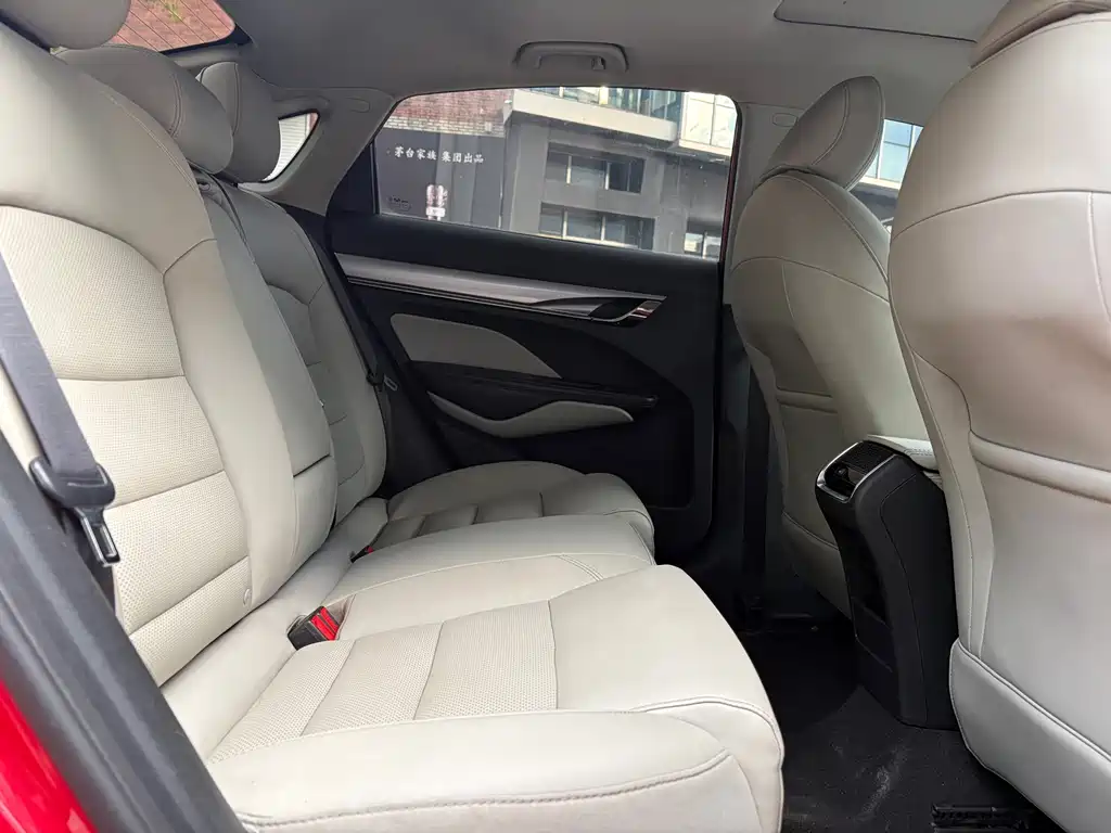 Geely Binrui — миниатюра 15