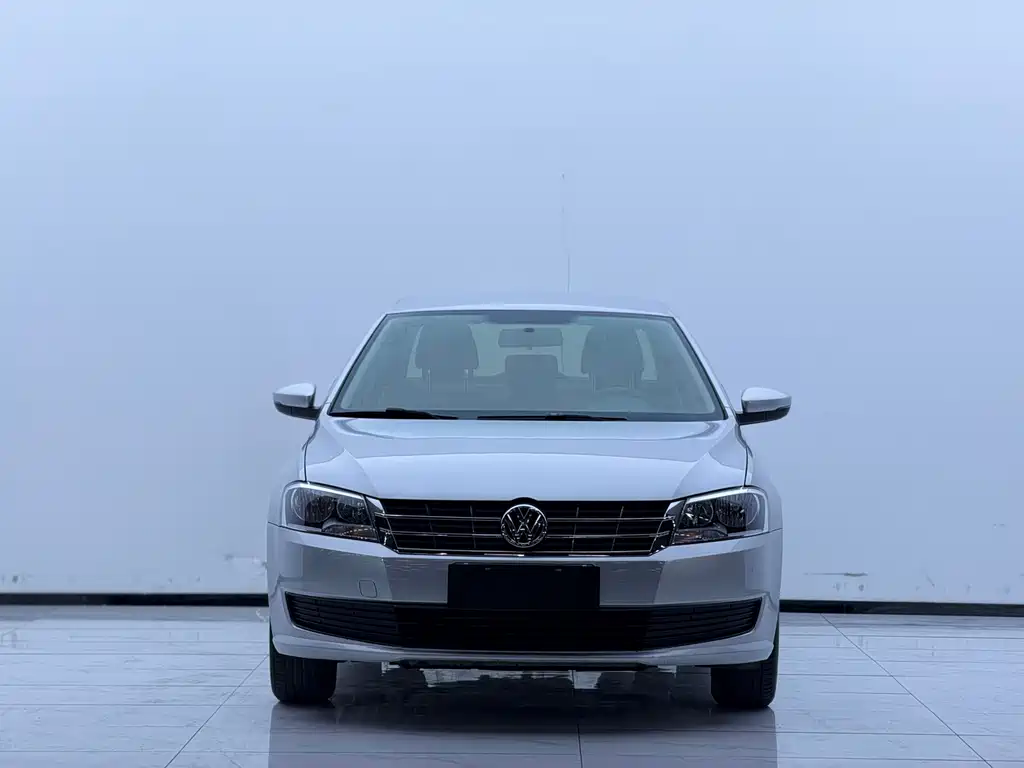 Volkswagen Lavida 2013 1.6L AT
