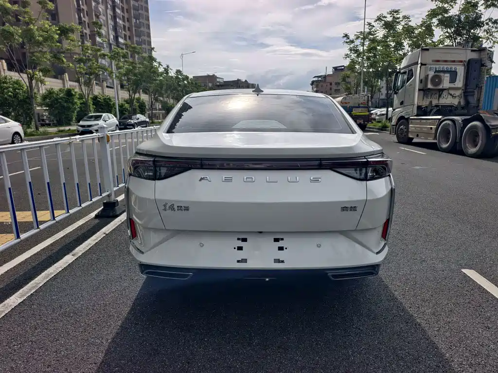 Aeolus Yixuan — миниатюра 8