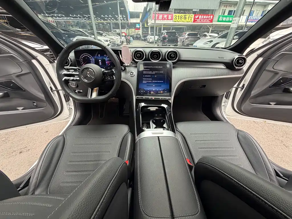 MERCEDES-BENZ C CLASS