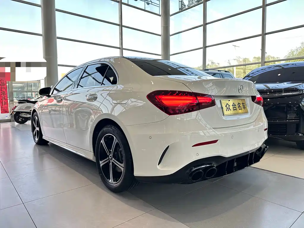 MERCEDES-BENZ A CLASS