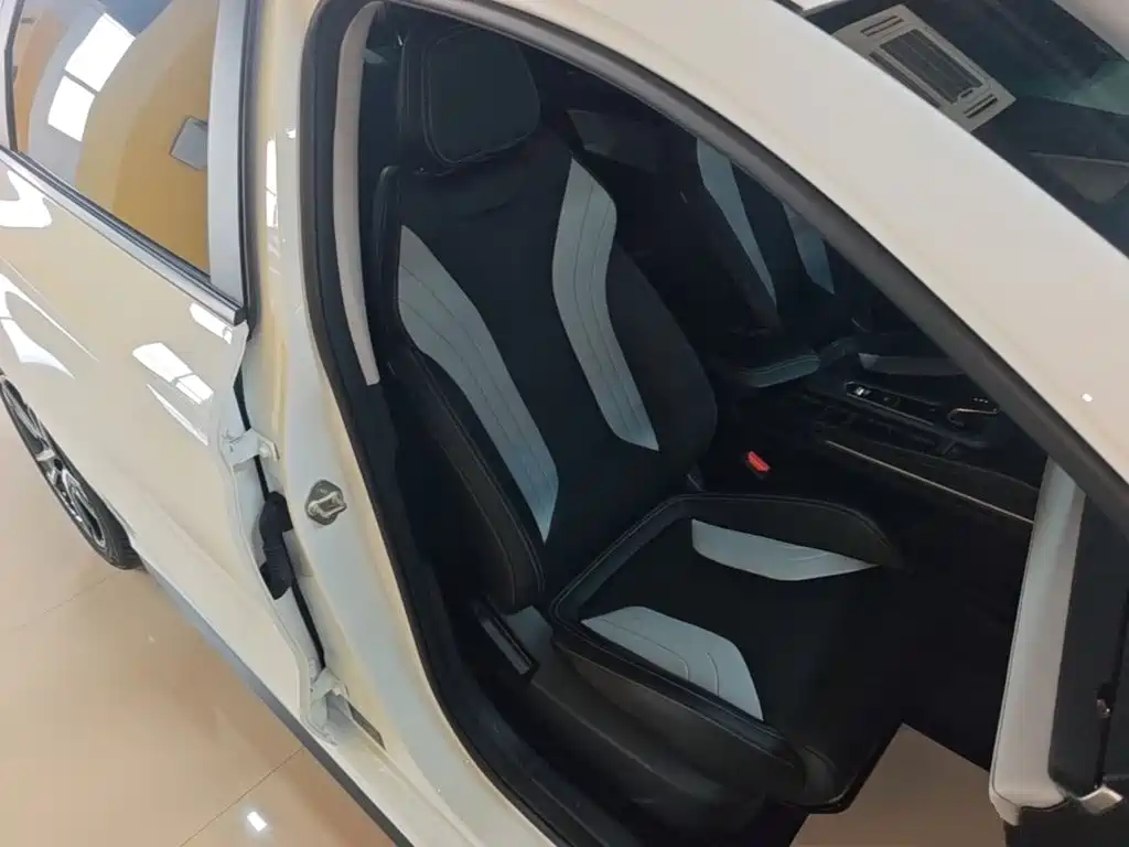 Geely Binrui — миниатюра 25
