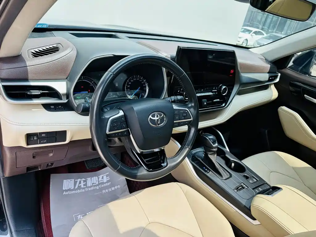 Toyota Highlander — фотографии объявления, Фото 10