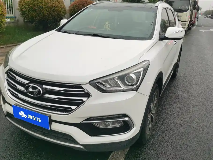 Hyundai Santa Fe 2017 2.4L Auto 2WD Smart Type 5 seats