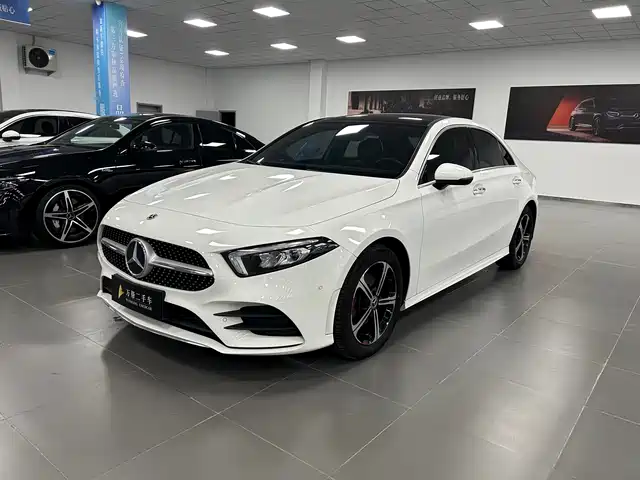 MERCEDES-BENZ  A CLASS