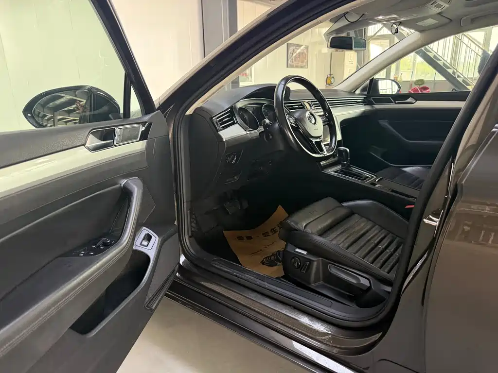 Volkswagen Viloran — миниатюра 7