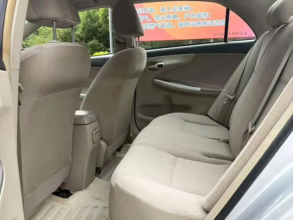Toyota Corolla — миниатюра 4