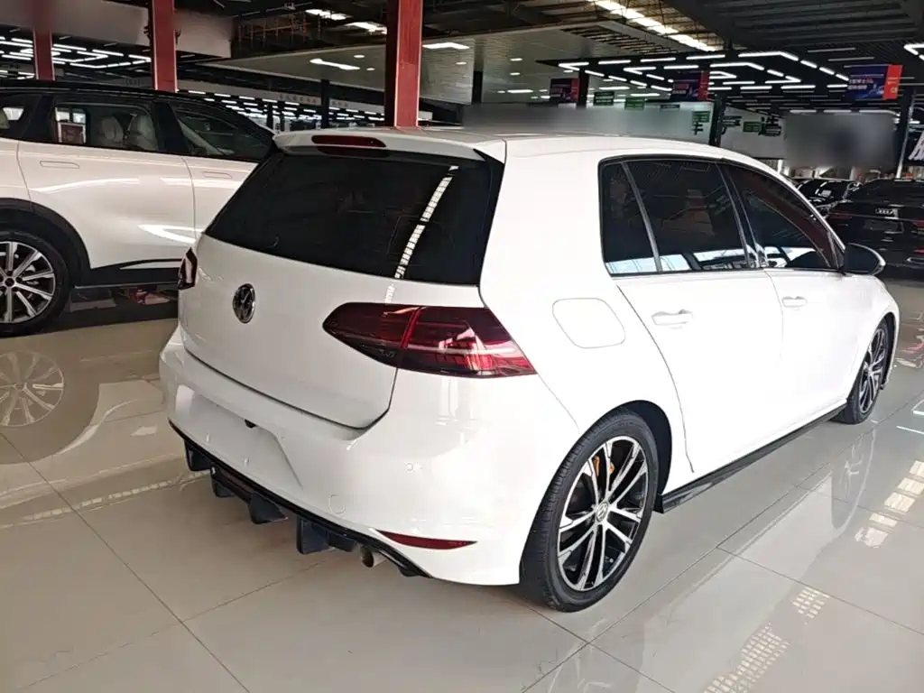 Volkswagen Golf — миниатюра 7