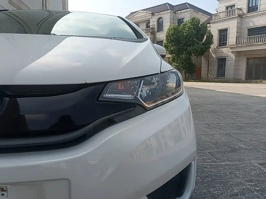 Honda Fit — миниатюра 24