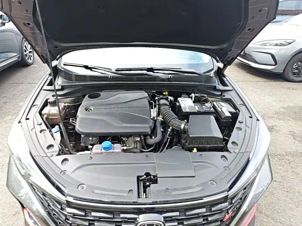 Changan Eado — миниатюра 20