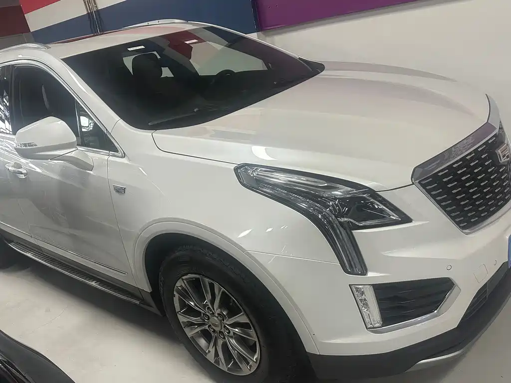 Cadillac XT5 — миниатюра 3