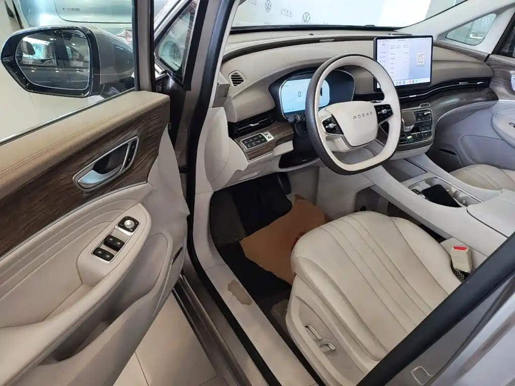 Roewe iMAX8 New Energy — миниатюра 16