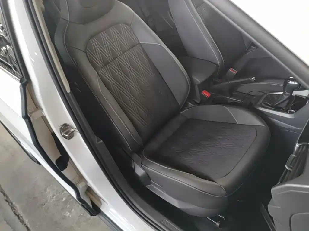 Volkswagen T-Cross — миниатюра 25