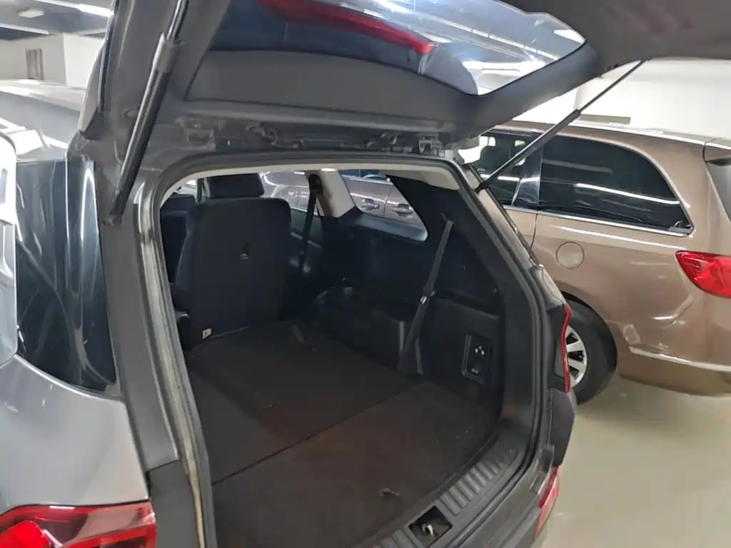 Hyundai Santa Fe — миниатюра 19