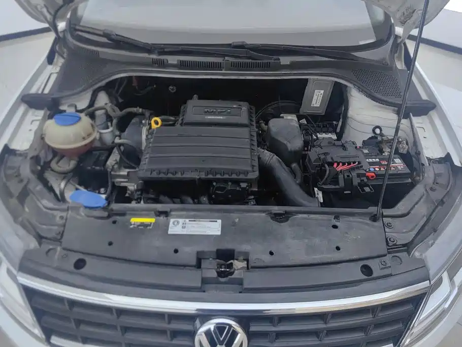 Volkswagen Jetta — миниатюра 10