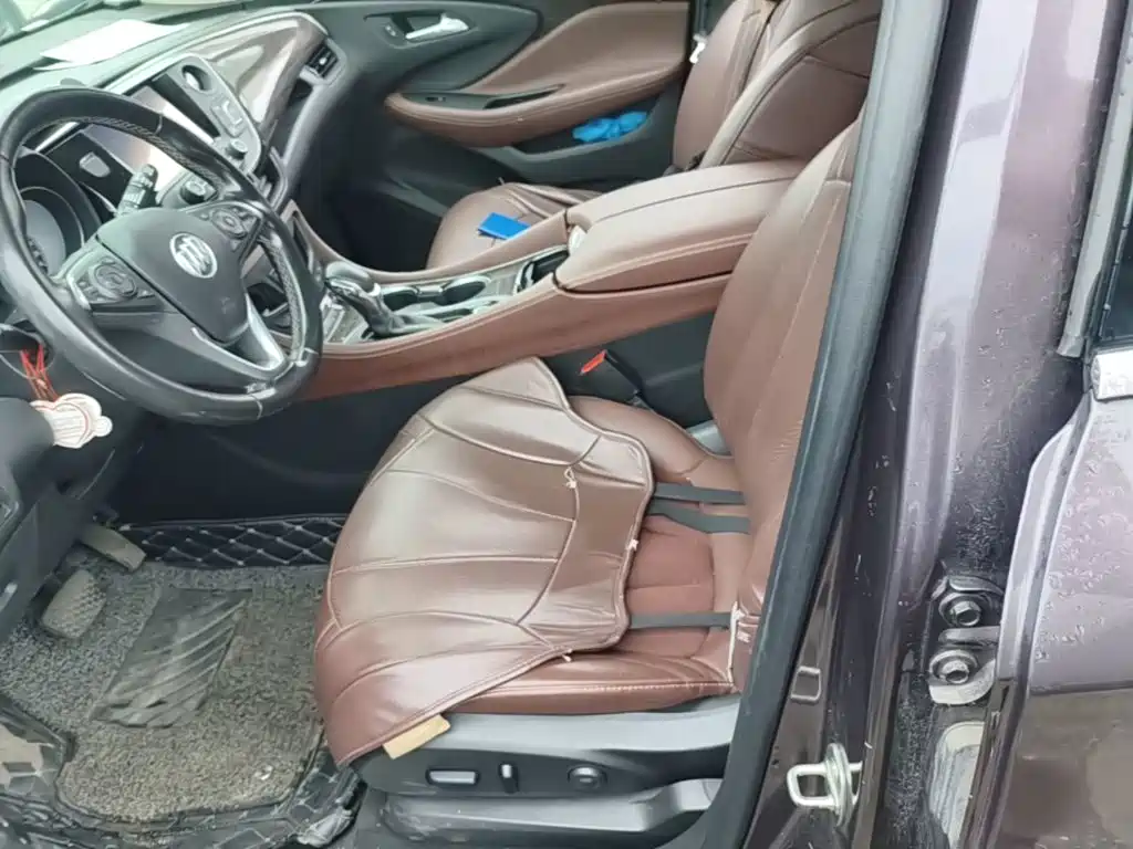 Buick Envision Plus — миниатюра 15