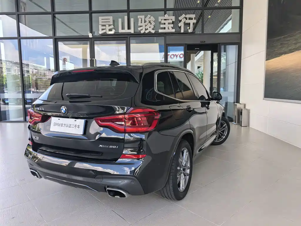 BMW X3 — миниатюра 12