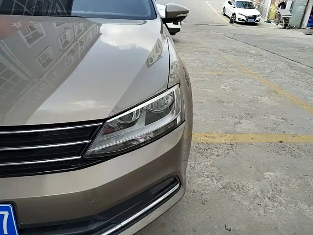 Volkswagen Sagitar — миниатюра 24