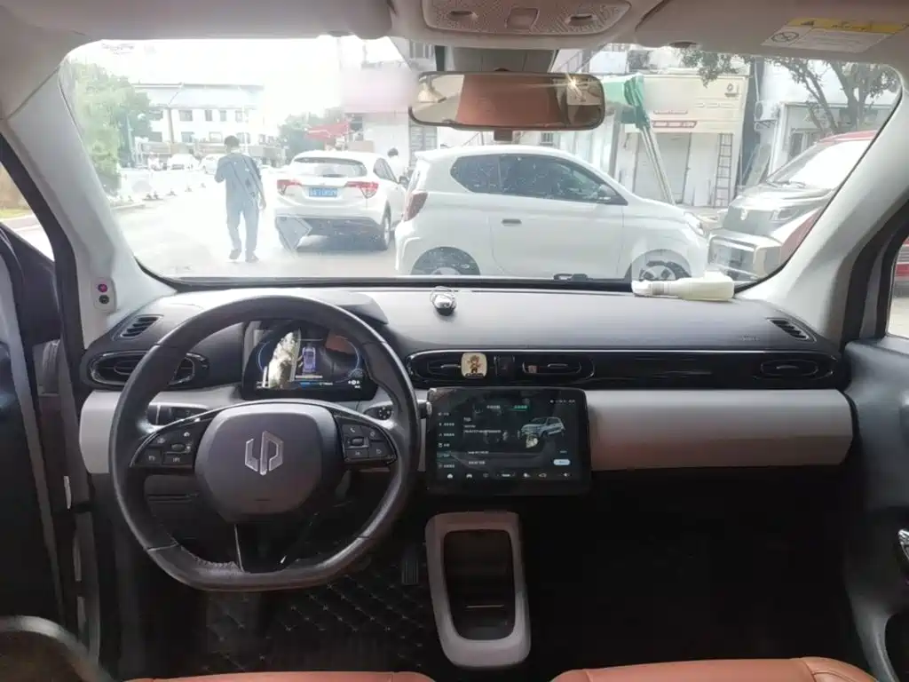 Leapmotor Leapmotor T03 — миниатюра 10