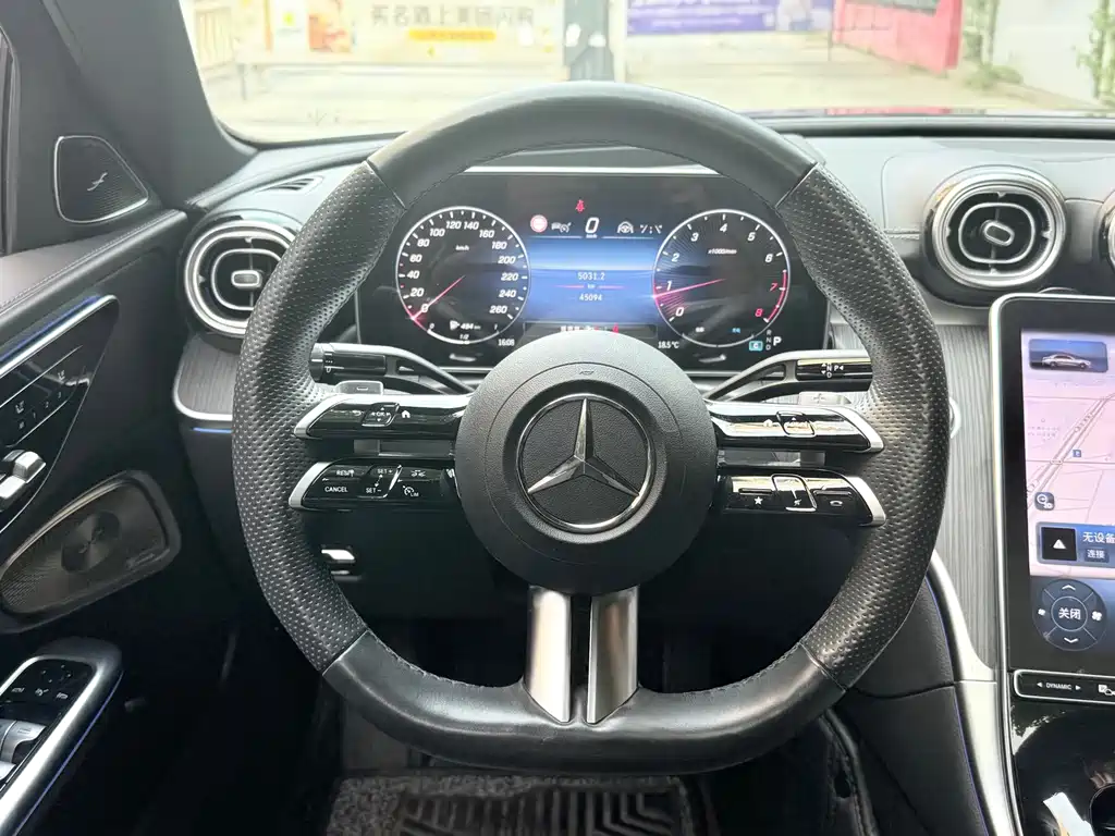 Mercedes-Benz C-Class — миниатюра 33