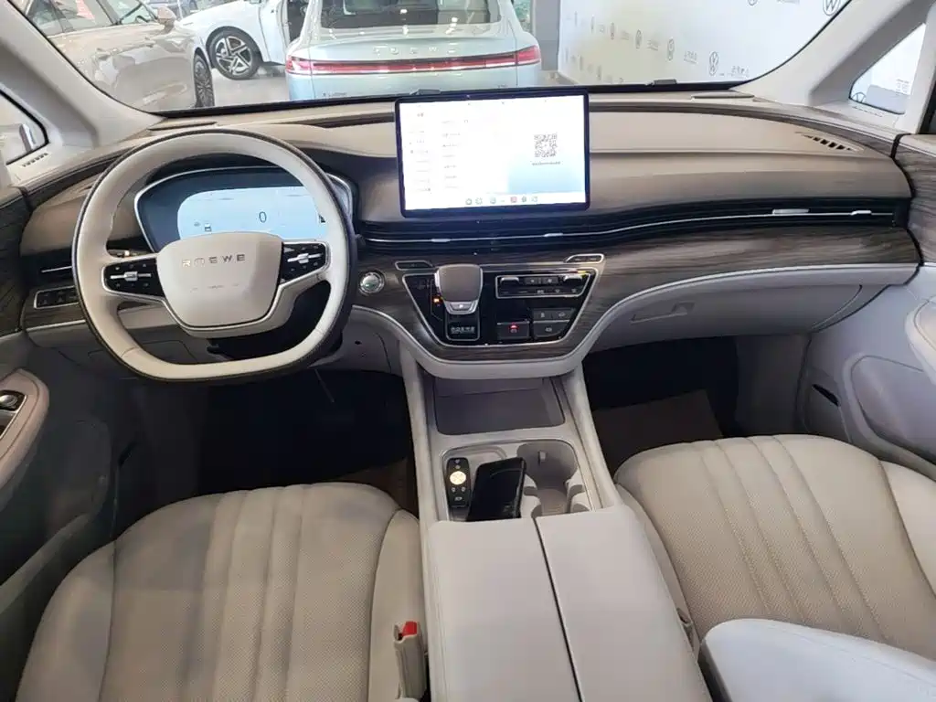 Roewe iMAX8 New Energy — миниатюра 10