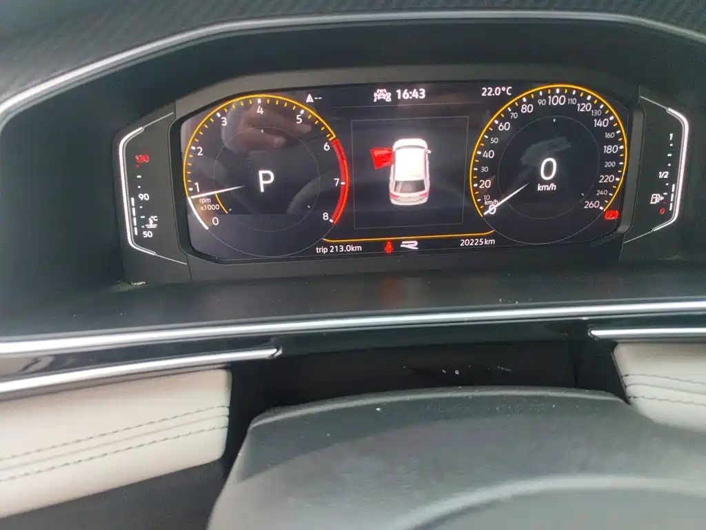 Volkswagen Tiguan L — миниатюра 5