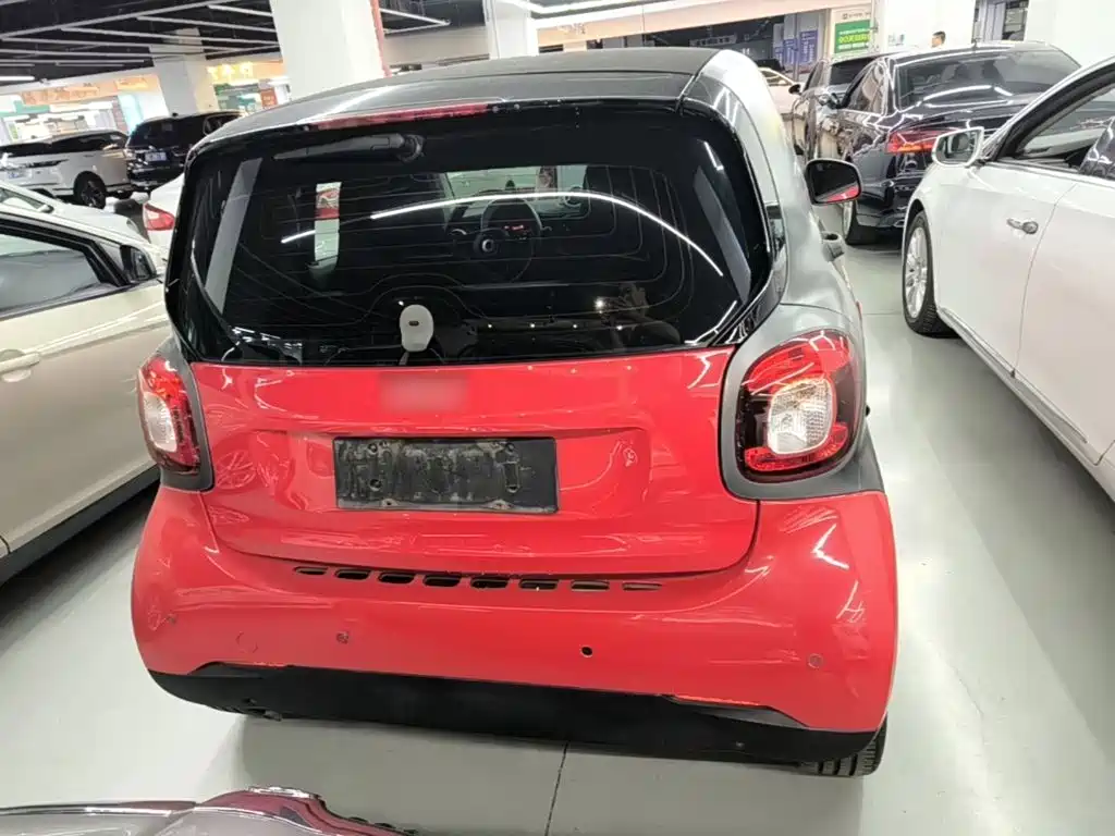 smart Smart Fortwo — миниатюра 6