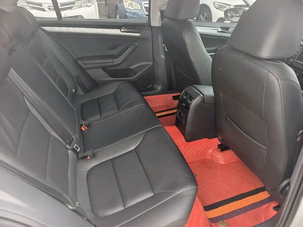 Volkswagen Sagitar — миниатюра 10