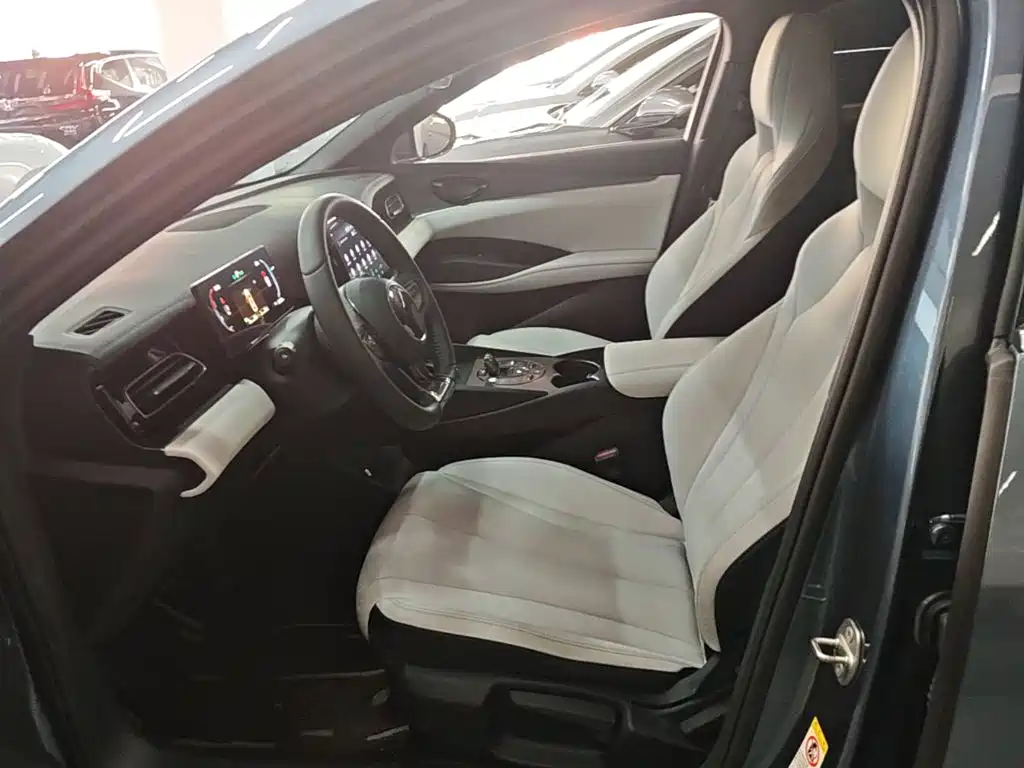 BYD Seal 06 — миниатюра 15