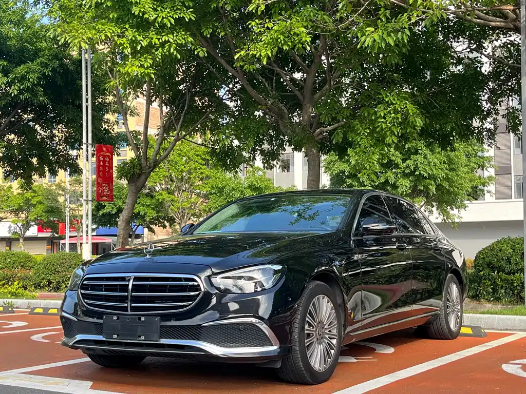 Mercedes-Benz E-Class 2021