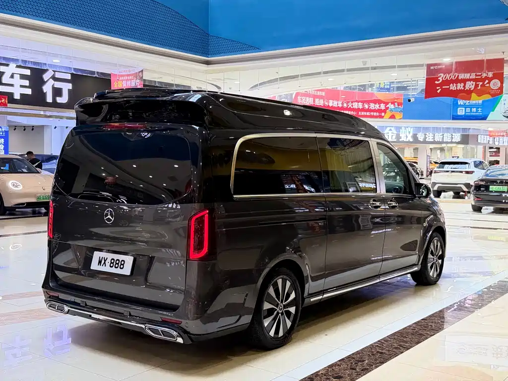 Mercedes-Benz Vito — миниатюра 6