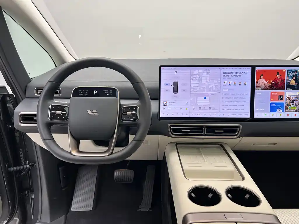 Li Auto Li MEGA — миниатюра 18