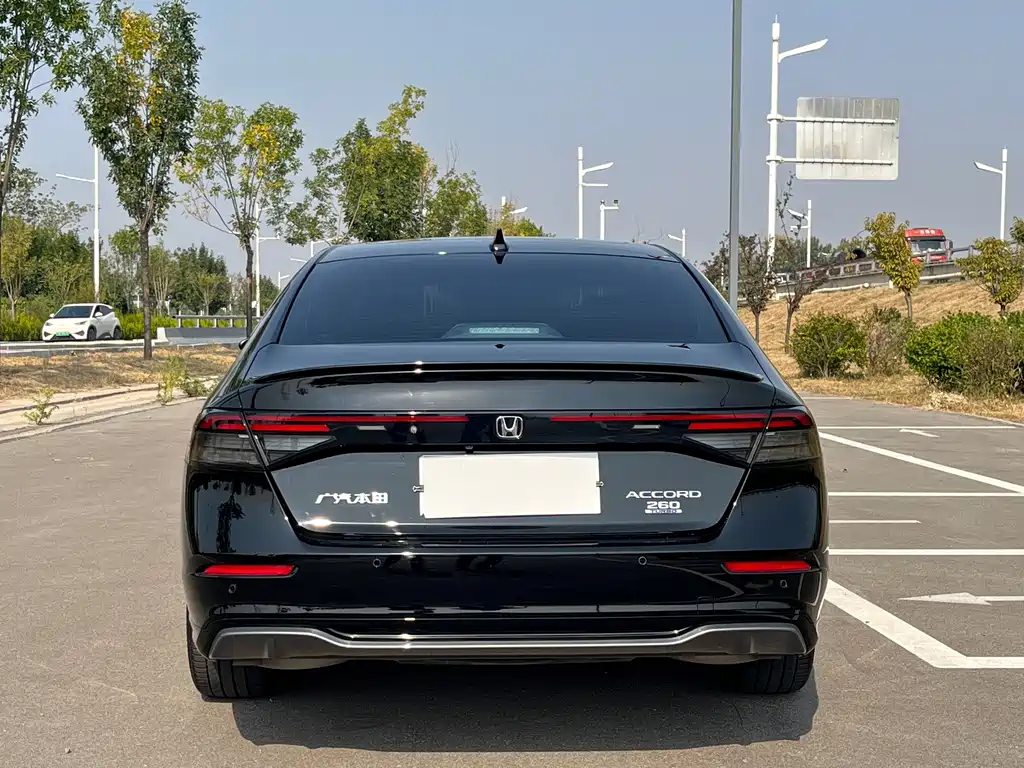 Honda Accord — миниатюра 30