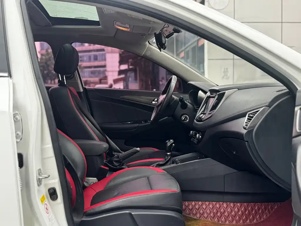 Changan Eado XT — миниатюра 13