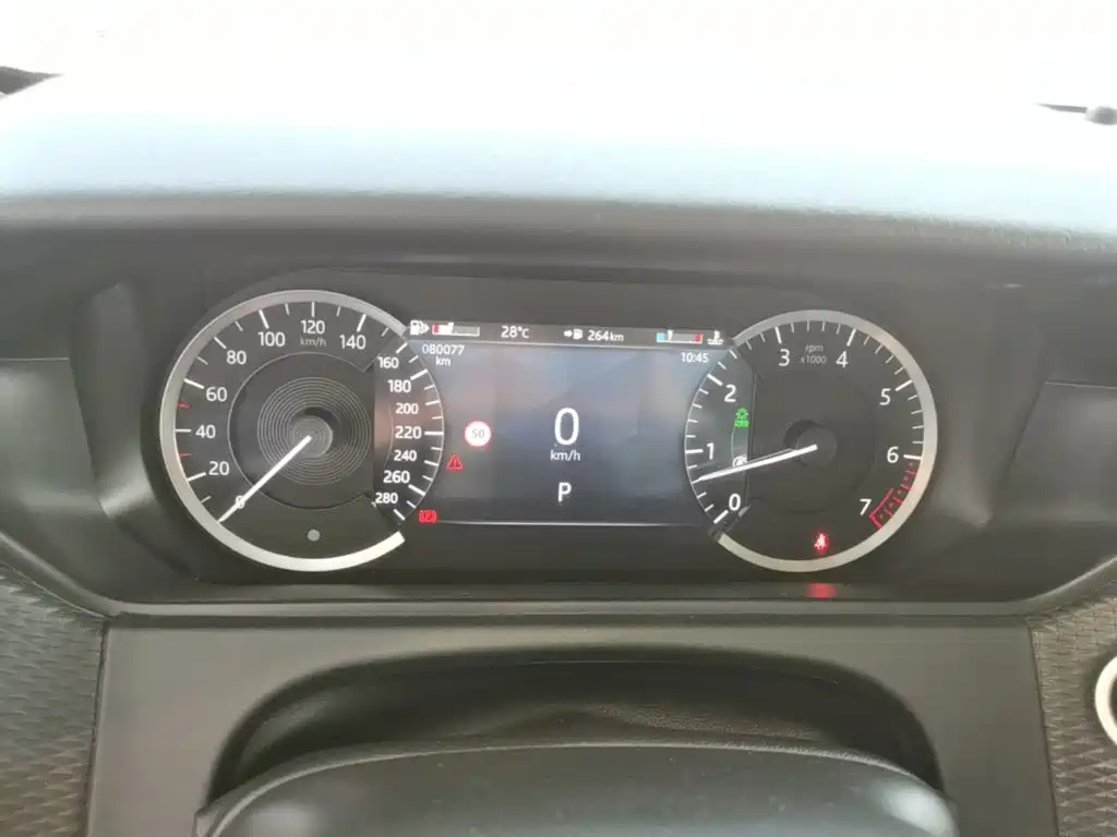 Land Rover Velar — миниатюра 12