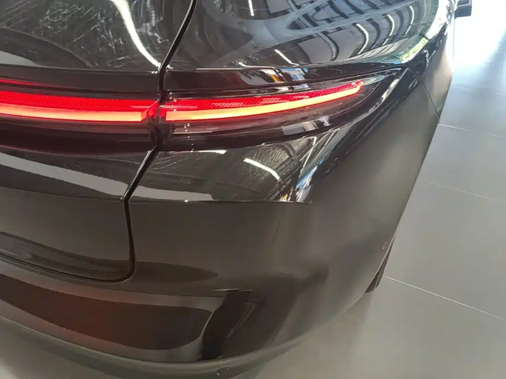 NIO ET5T — миниатюра 8