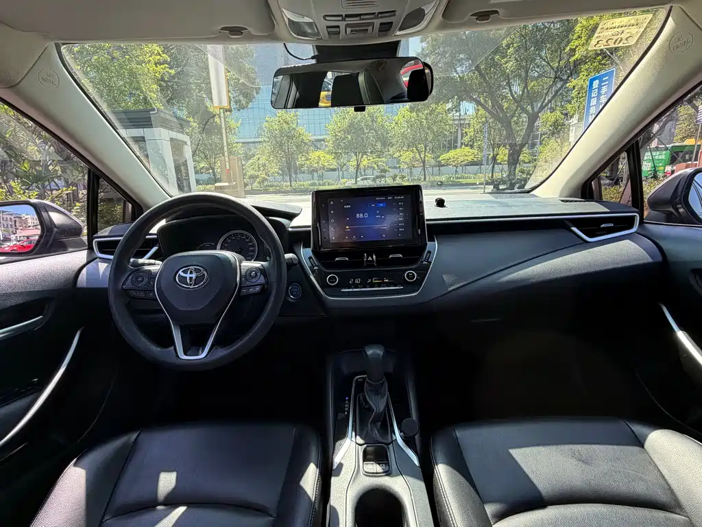 Toyota Corolla — миниатюра 9