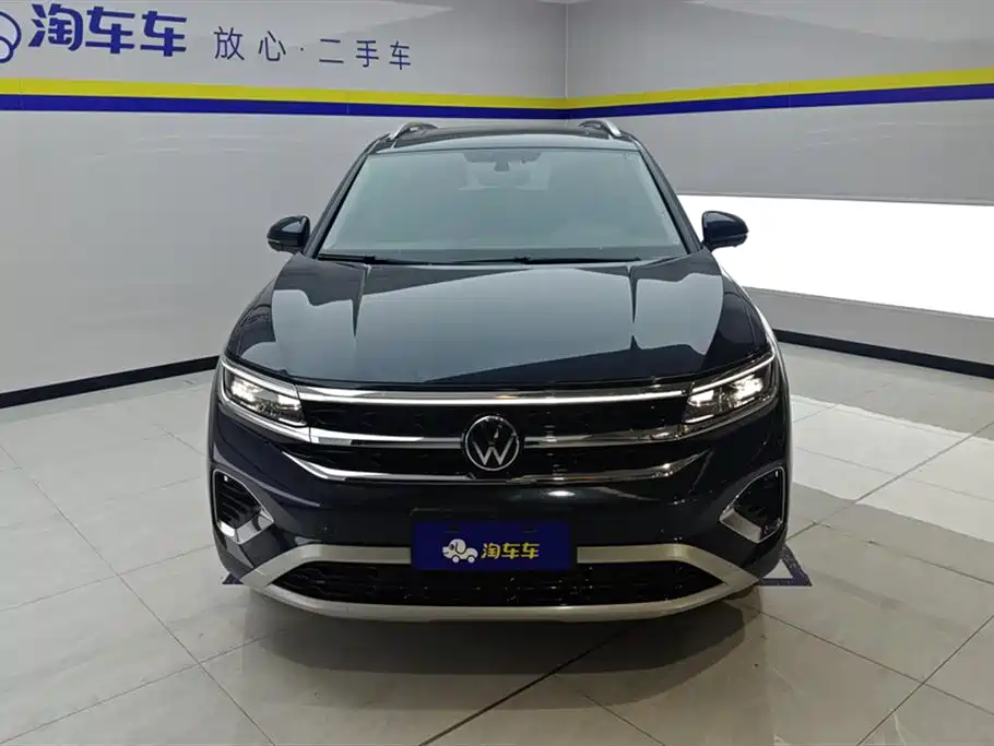 Volkswagen Viloran 2021 330TSI Luxury