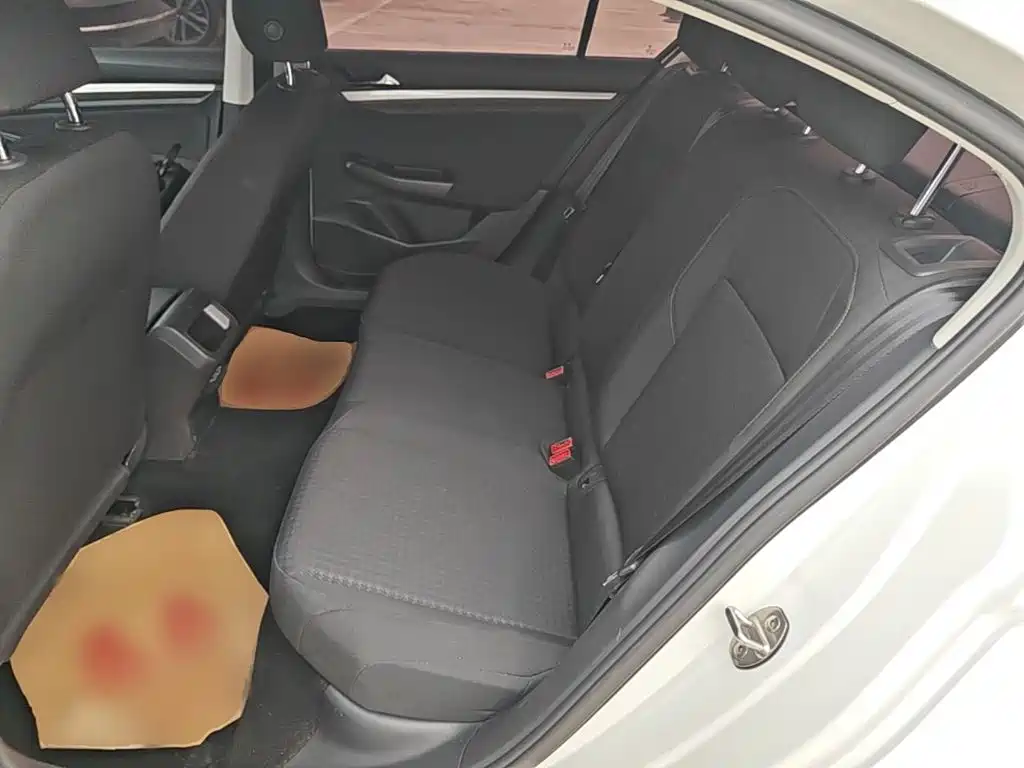 Volkswagen Bora — миниатюра 17