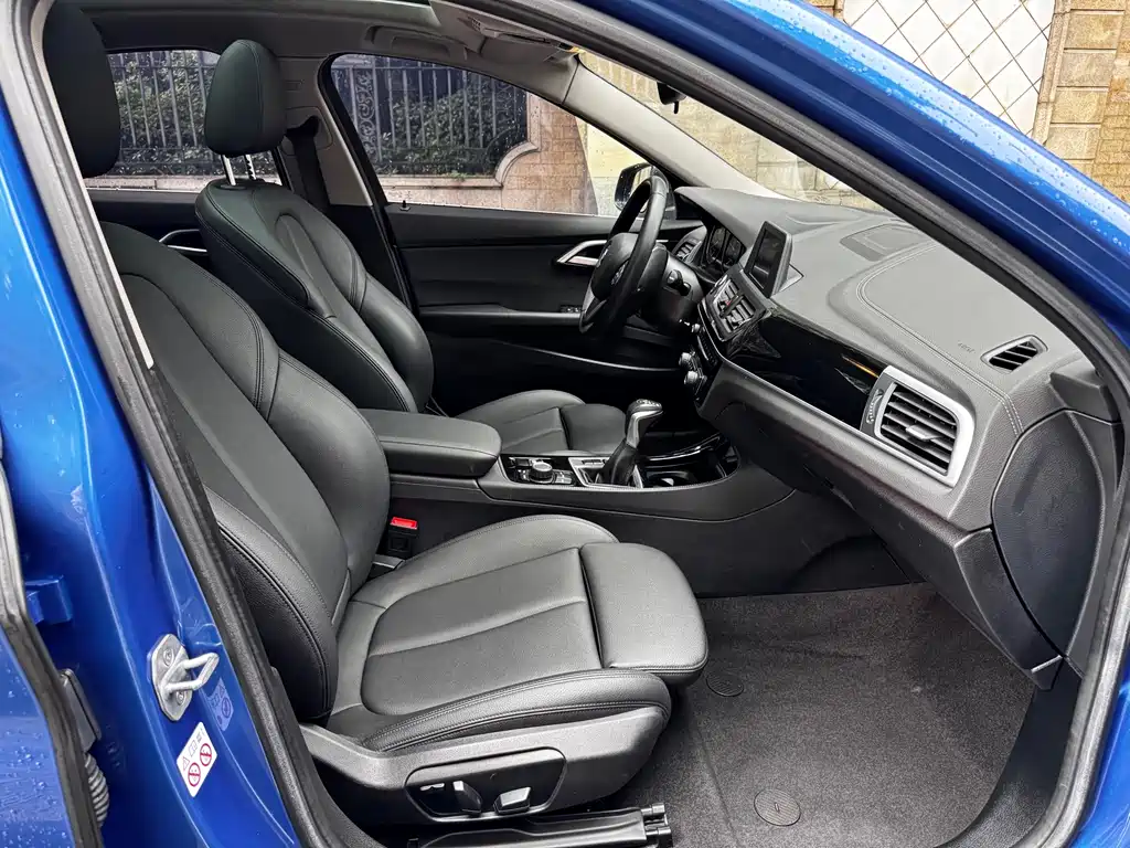 BMW 1 Series — миниатюра 11