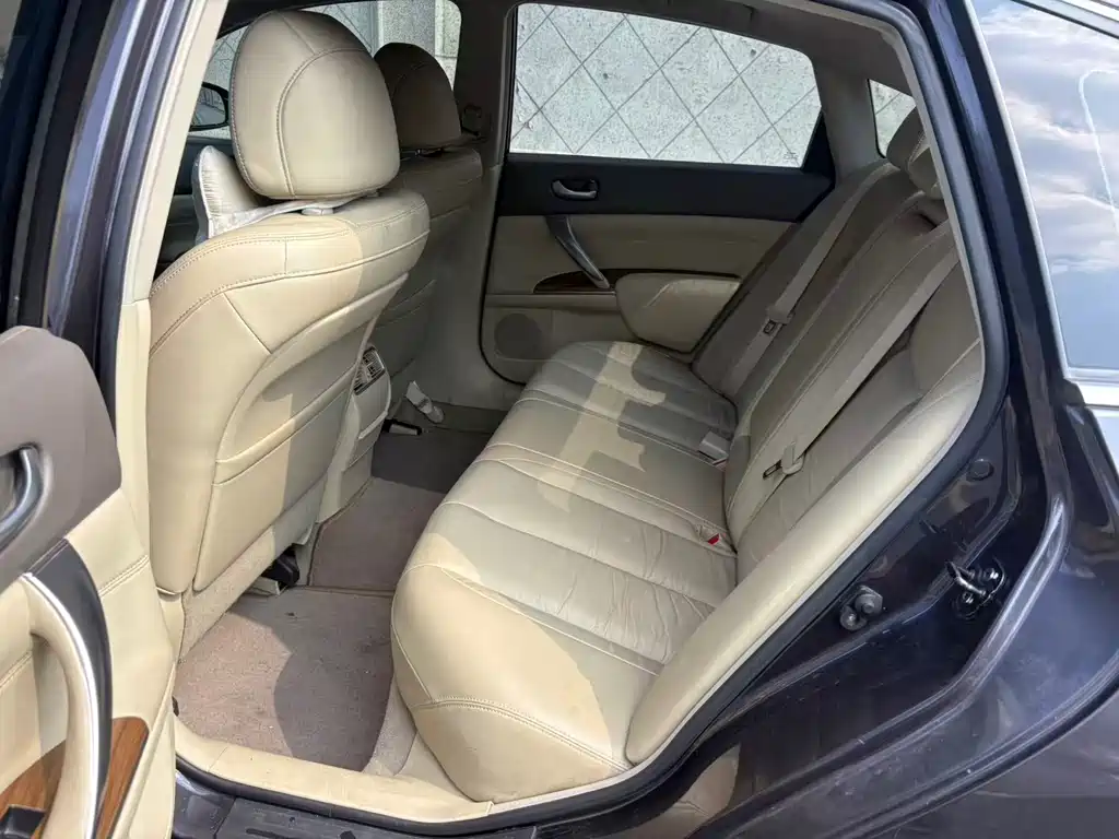 Nissan Teana — миниатюра 5