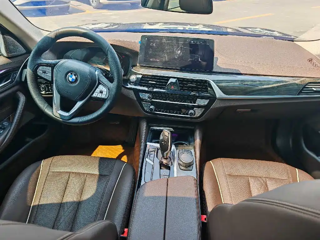 BMW 5 Series 5 2022 525Li Luxury